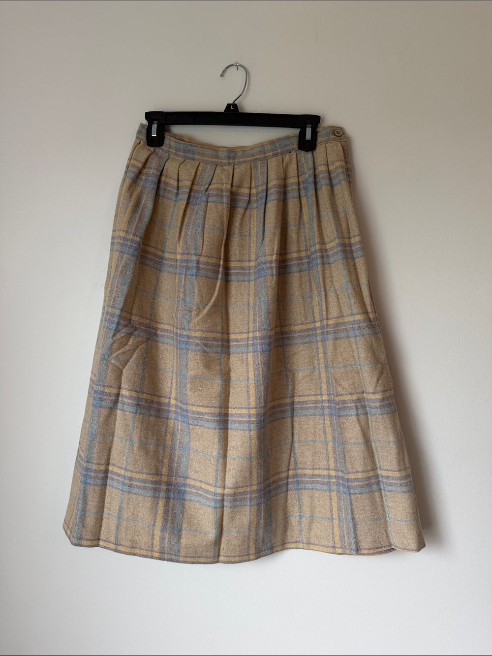Vintage Beige Plaid A-Line Women’s Skirt - Classic Neutral Style